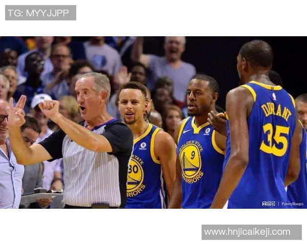 篮球比赛中裁判与球员非语言互动模式及其影响因素探究 篮球比赛中裁判与球员非语言互动模式及其影响因素探究